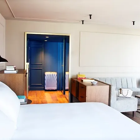 Totem Madrid, A Small Luxury Of The World Madrid