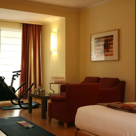 Indigo - Princesa By Ihg Hotel Madrid