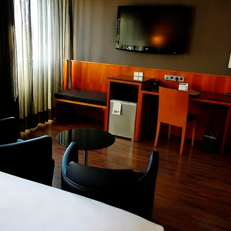 Ac Carlton By Marriott Madrid
