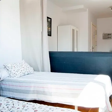 Naitly Cuatro Torres Apartamento Madrid