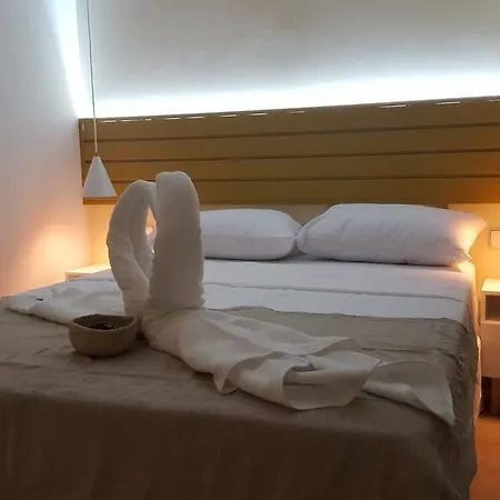 Le Petit Palue-fuencarral 3* Madrid