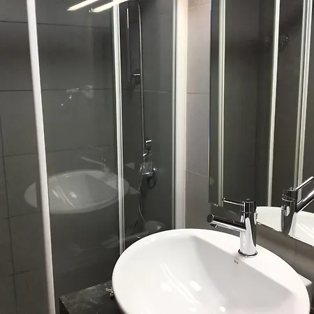 Plaza Luna By Forever Apartment Madrid