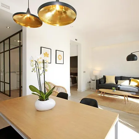 Atocha Hub Apartamento *