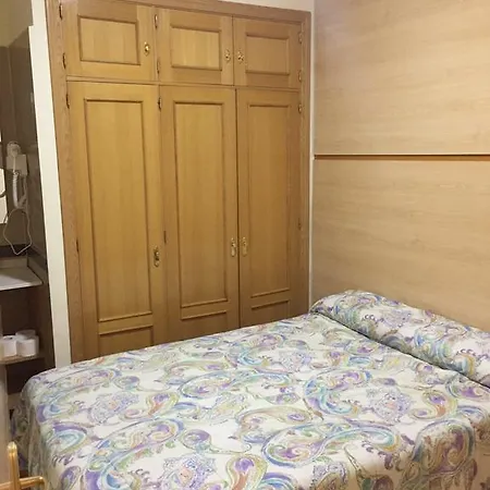 Jqc Guest house Madrid