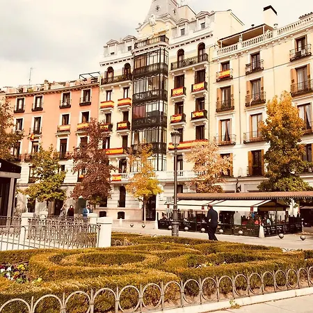 Plaza Mayor View Apartment