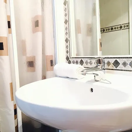 Good Prado Apartment