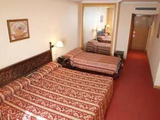 دون لويس 3*