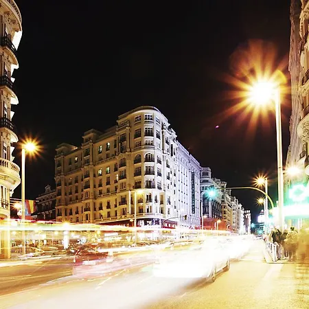 Konukevi Praktik Metropol Madrid