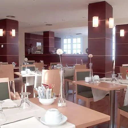埃克萨苏埃拉公园酒店 马德里