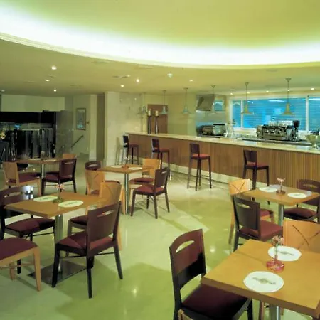 Hotel Husa Moncloa 4*