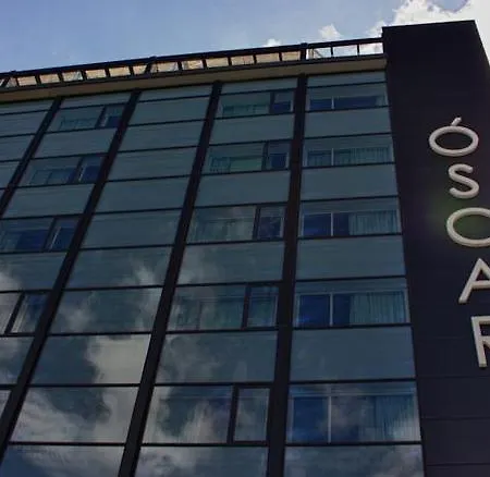 Отель Mate Oscar,