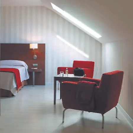 Totem Madrid, A Small Luxury Of The World 4* Madrid