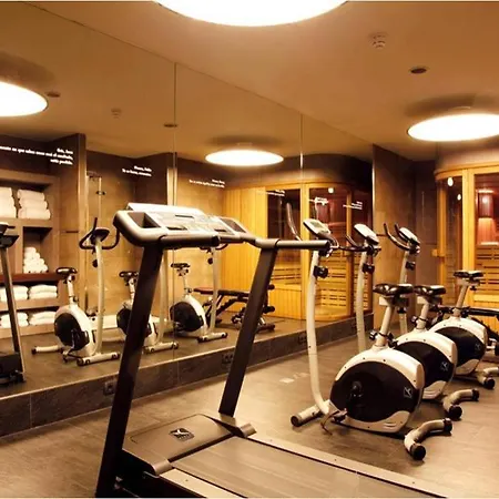 - Tablas By Ihg Hotel Madrid