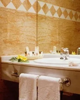 Centro, Affiliated By Melia 3* Madrid