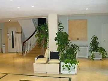 La De El Chafl N 3* Madrid