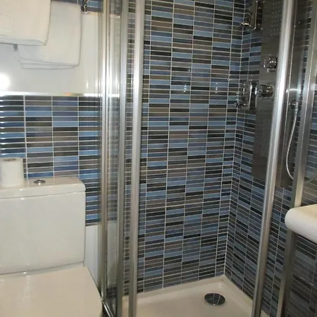 Guest house Madrid City Rooms