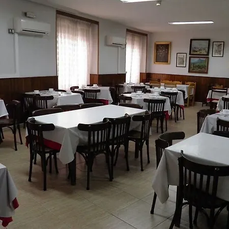 Hotel Nuria 2*