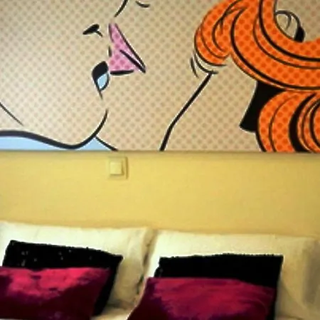 Hotel Moon River One Bedroom