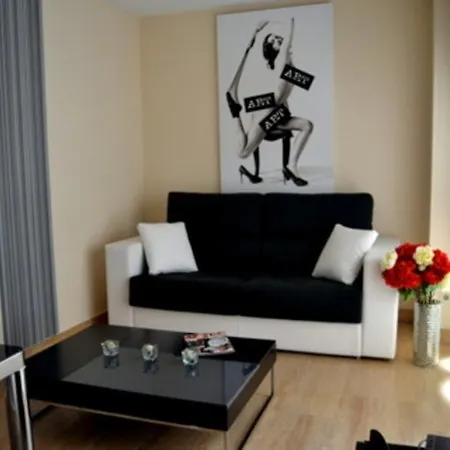 Moon River One Bedroom Hotel