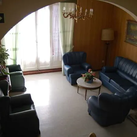 Guest house La Perla Asturiana Madrid