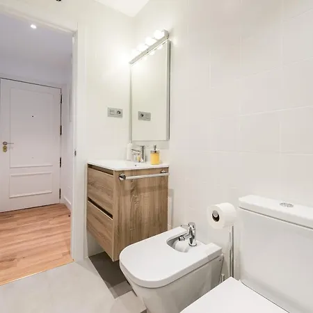 Opera Boutique Apartment *