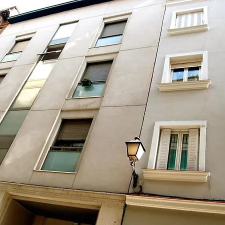 Hotel Conde Duque 3*