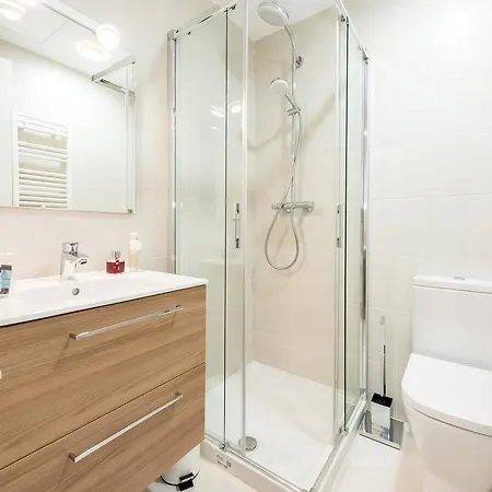 Apartment Blasco De Garay City Center Madrid