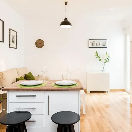 Apartment Waou Plaza Mayor Ii - Alquiler Corta Duracion