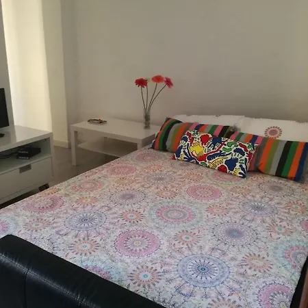 Carabanchel Castizo Apartment *