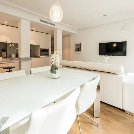 Atocha Boutique - Barrio De Letras Apartment