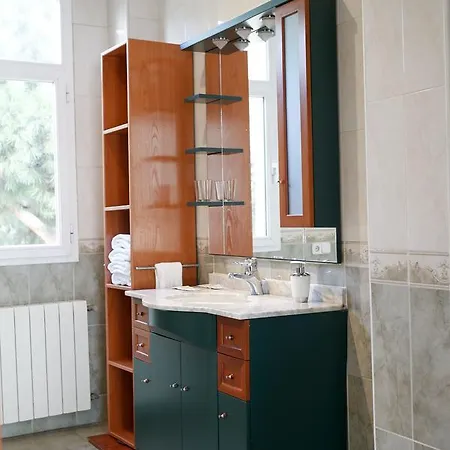 Escala 3*