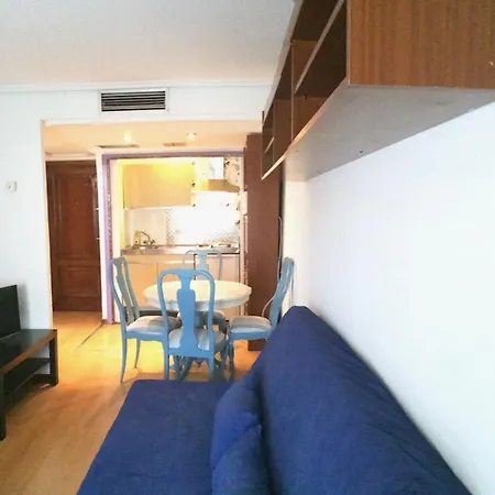 Apartamento Atenea Apartment *