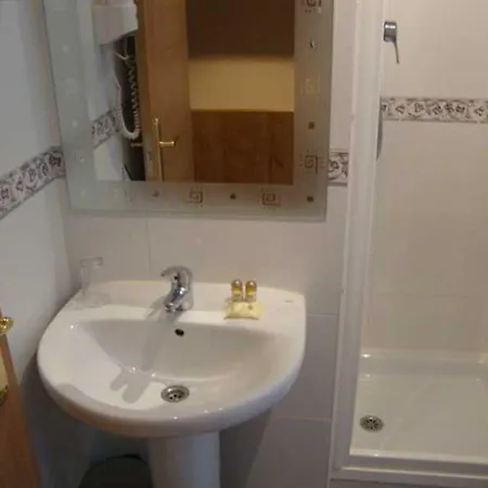 Konukevi San Blas 3*