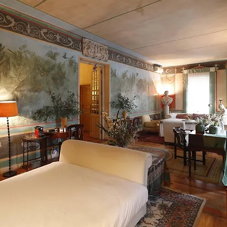 Escala Opera Guest house Madrid
