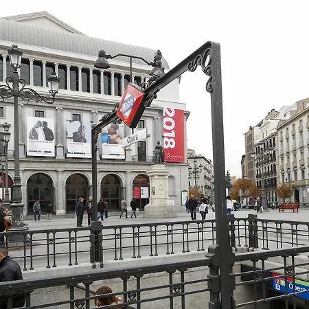 Escala Opera