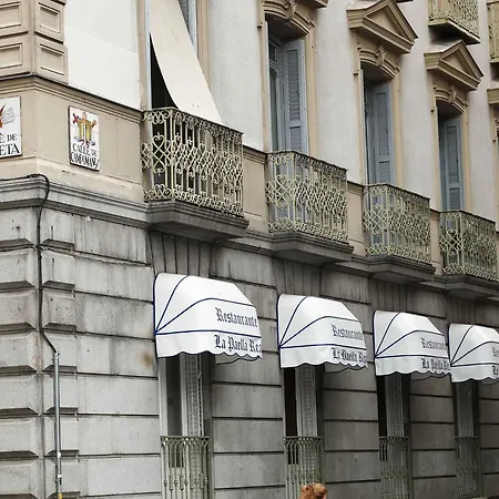 Guest house Escala Opera