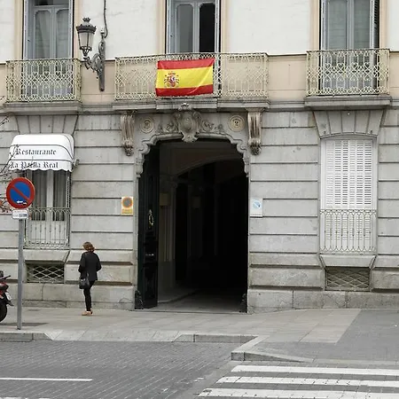 Affittacamere Escala Opera 3*
