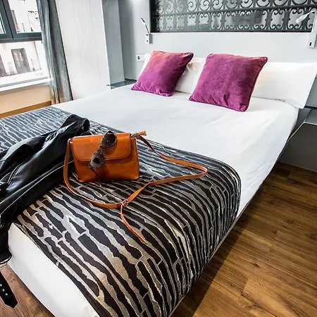 Petit Palace Plaza Mayor 4*