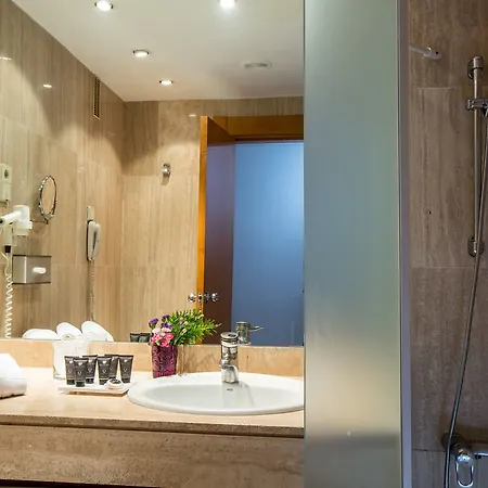 Leonardo Boutique 3*