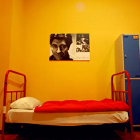 Way Hostel *