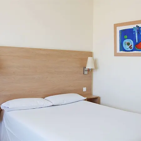 Travelodge Torrelaguna Hotel 3*