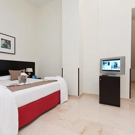 Exe 33 Hotel