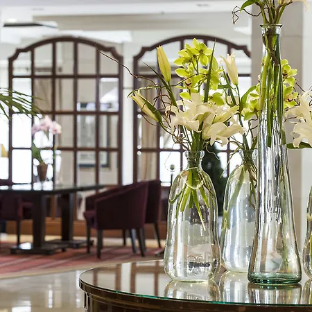 Emperador Hotel 4*