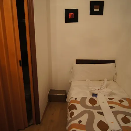 A Nuestra Senora De La Paloma Guest house