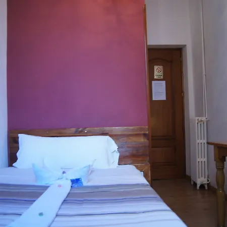 A Nuestra Senora De La Paloma 2*