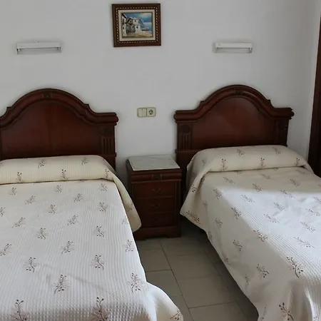 Guest house Conchita Legazpi *