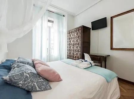 Hispano Gran Via Guest house Madrid