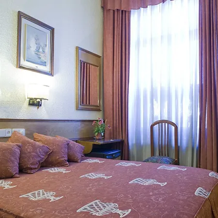 Hispano - Argentino Gran Via Penzion 3*