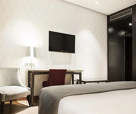Eurostars Plaza Mayor Hotel 4*