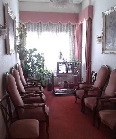 Hostal Lamalonga Madri
